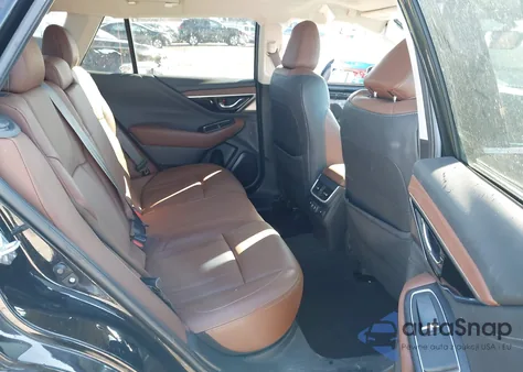 2021 Subaru Outback Touring z USA, uszkodzony, nr VIN 4S4BTAPC0M3219899